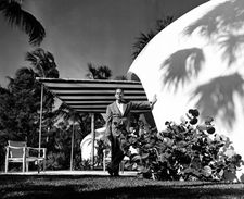 Eliot Noyes with one of his 'Bubble Houses', completed in 1954 in Hobe Sounds, Florida