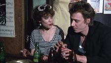 Wren (Susan Berman) with Eric (Richard Hell) in Smithereens when ESG’s Moody (99-04EP) is heard