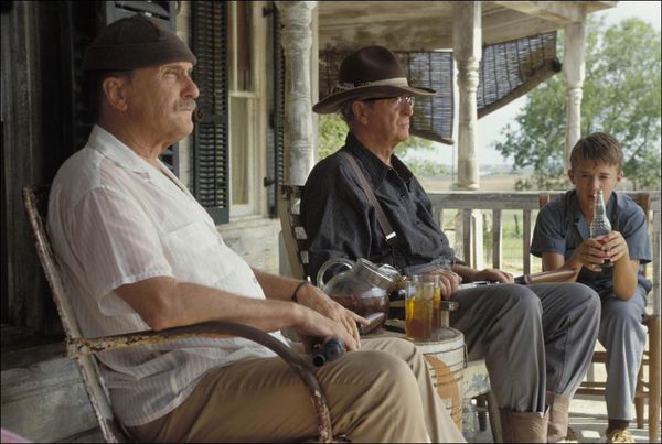Secondhand Lions (2003) Movie Review from Eye for Film